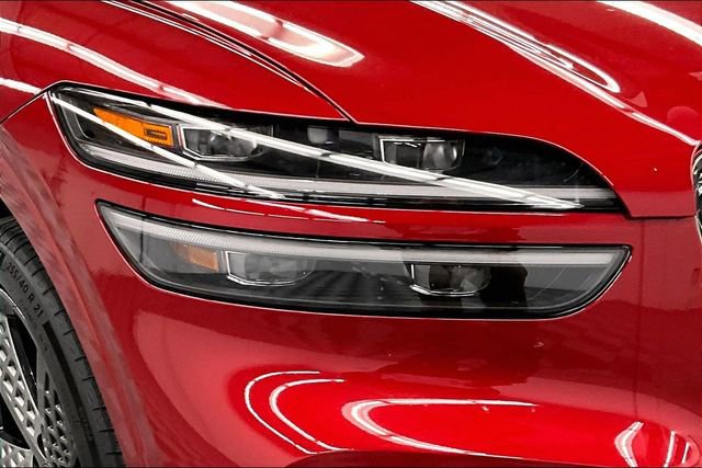 Used 2023 Genesis GV70 2.5T w/ Sport Prestige Package image 35