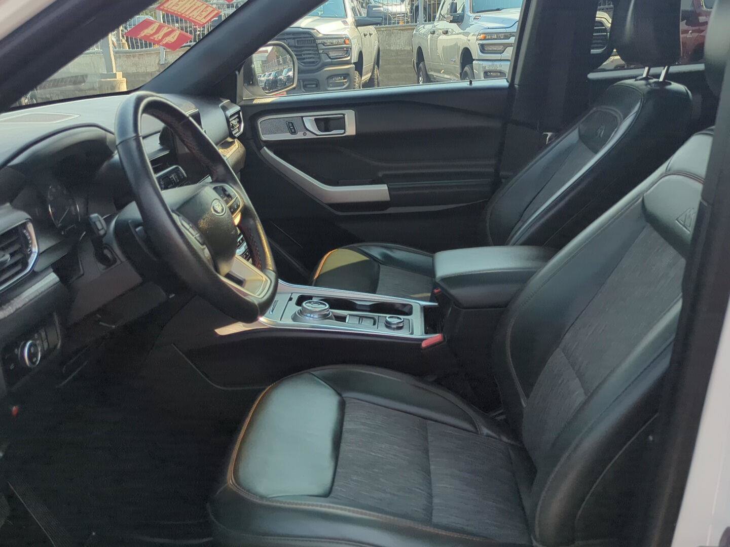 Used 2023 Ford Explorer Timberline w/ Timberline Technology Package AWD/4WD image 13