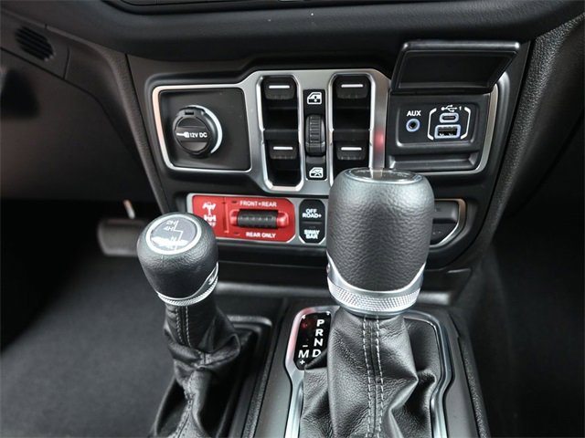 New 2025 Jeep Gladiator Rubicon w/ Steel Bumper Group image 18