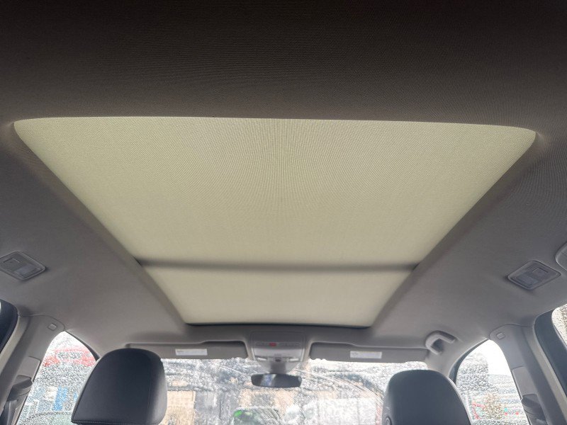 Used 2018 Volkswagen Atlas SEL Premium image 32