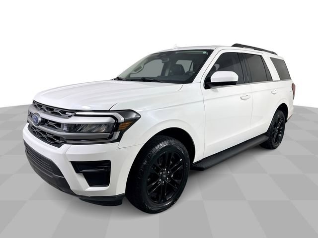 Used 2024 Ford Expedition XLT AWD/4WD image 1