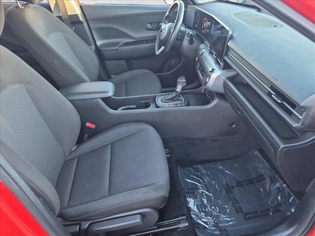 Used 2025 Hyundai Kona SEL FWD image 19