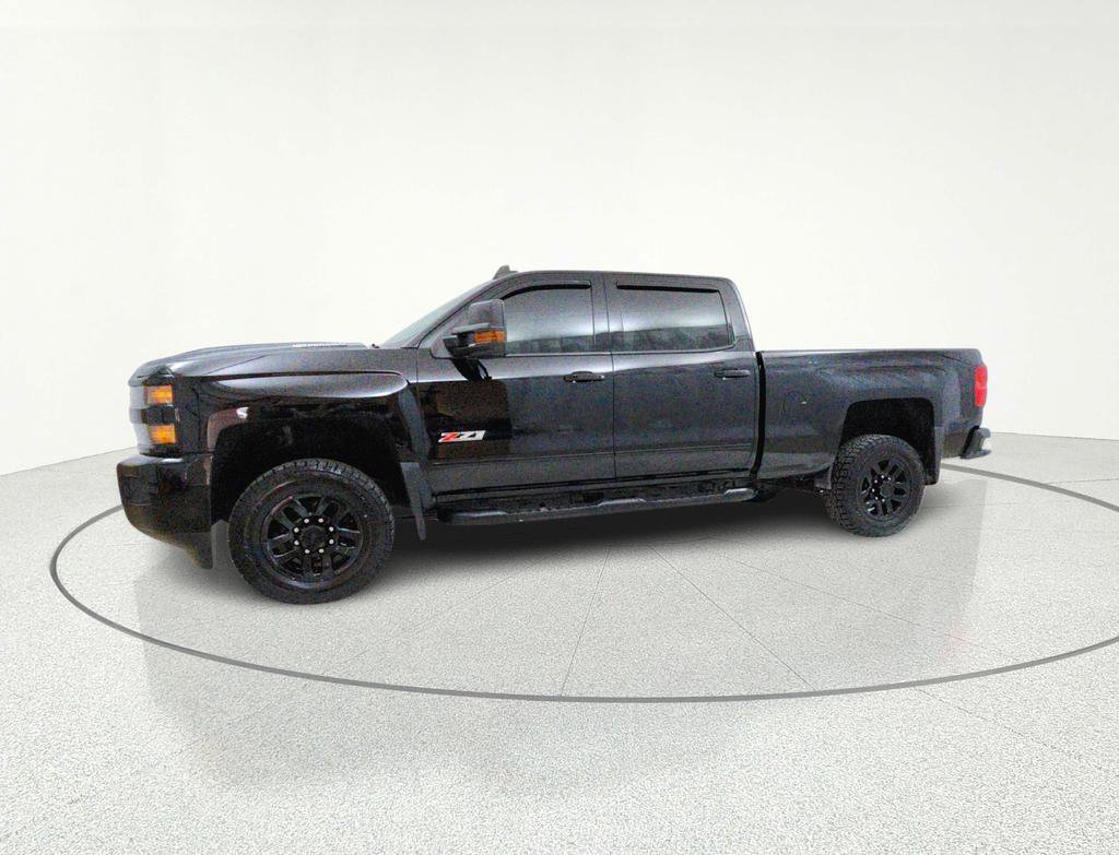 Used 2018 Chevrolet Silverado 2500 LTZ w/ Duramax Plus Package AWD/4WD image 4