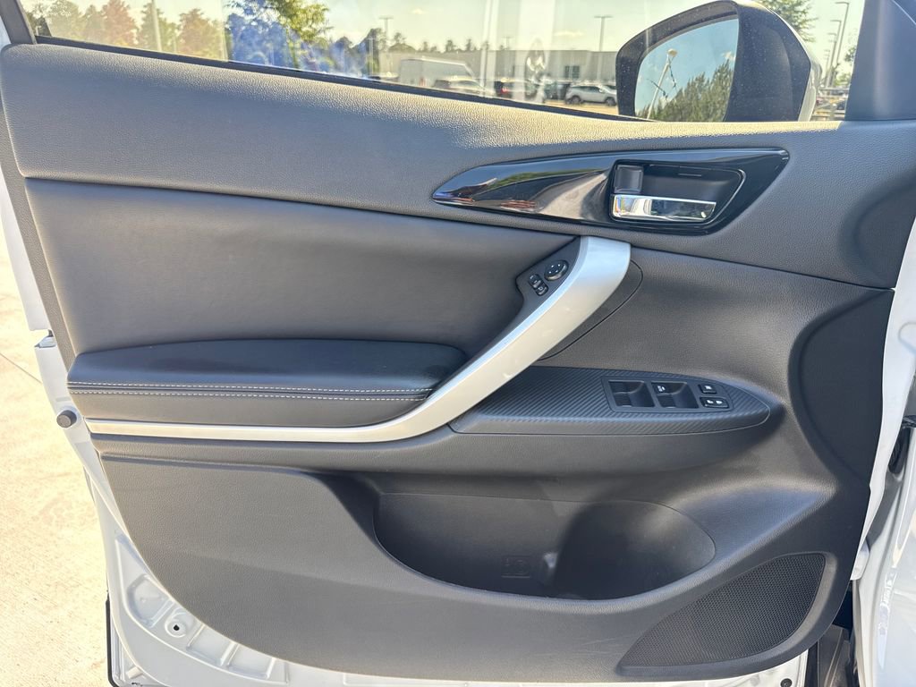 Used 2024 Mitsubishi Eclipse Cross SE AWD/4WD image 13