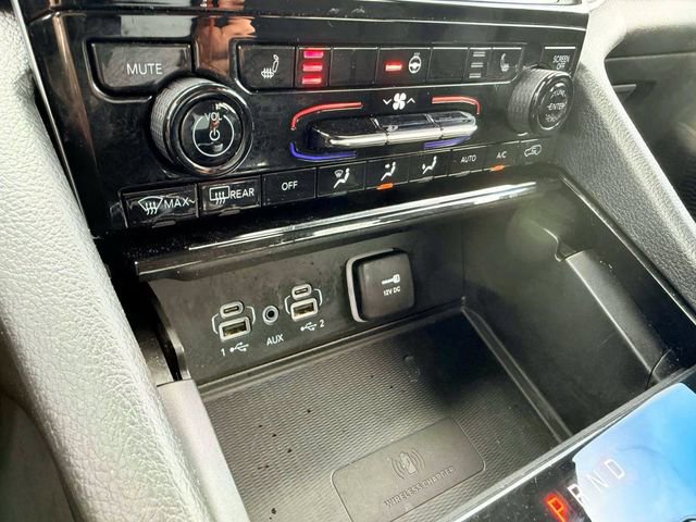 Certified 2023 Jeep Grand Cherokee Laredo w/ Luxury Tech Group I AWD/4WD image 28