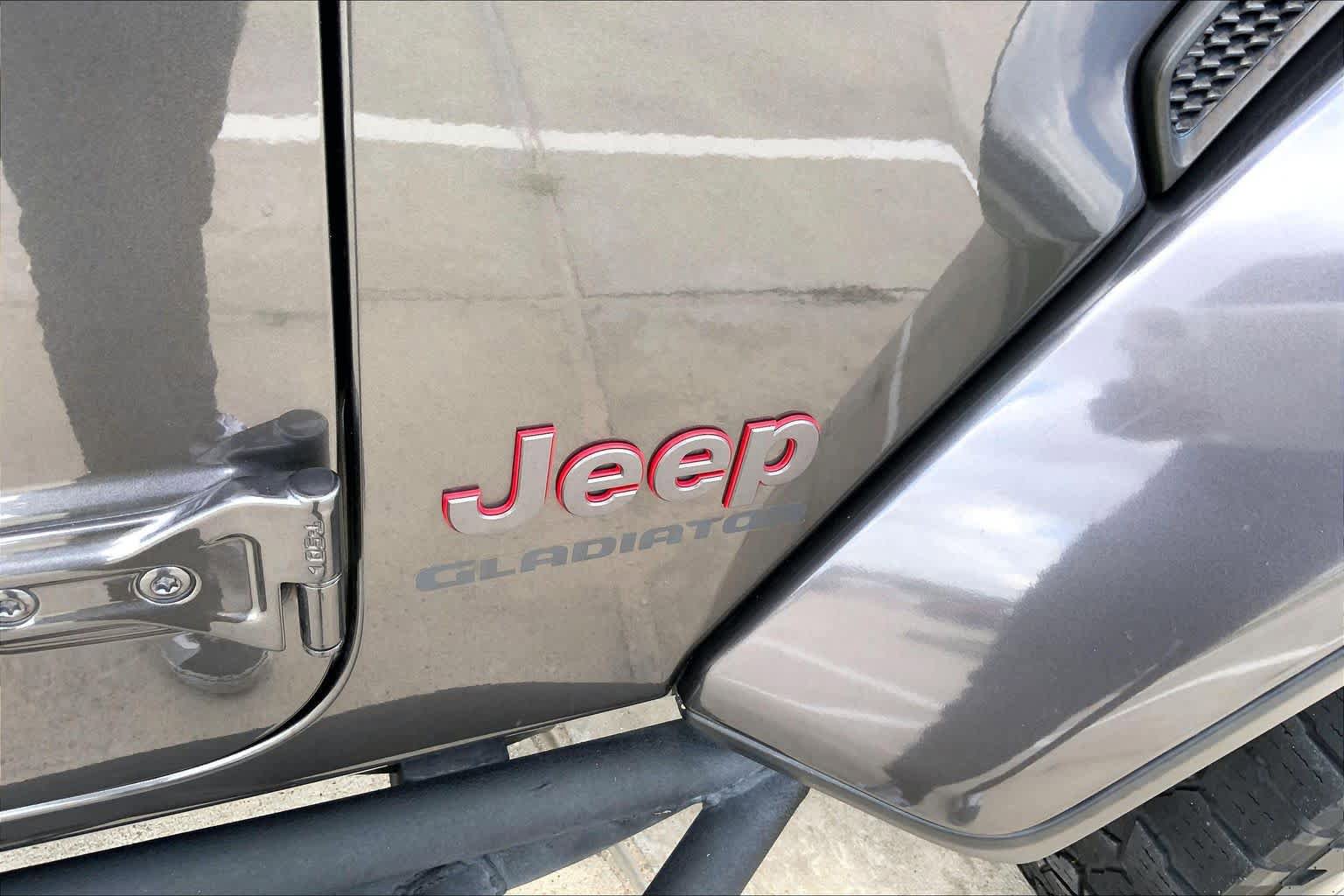 Used 2021 Jeep Gladiator Rubicon w/ LED Lighting Group AWD/4WD image 10