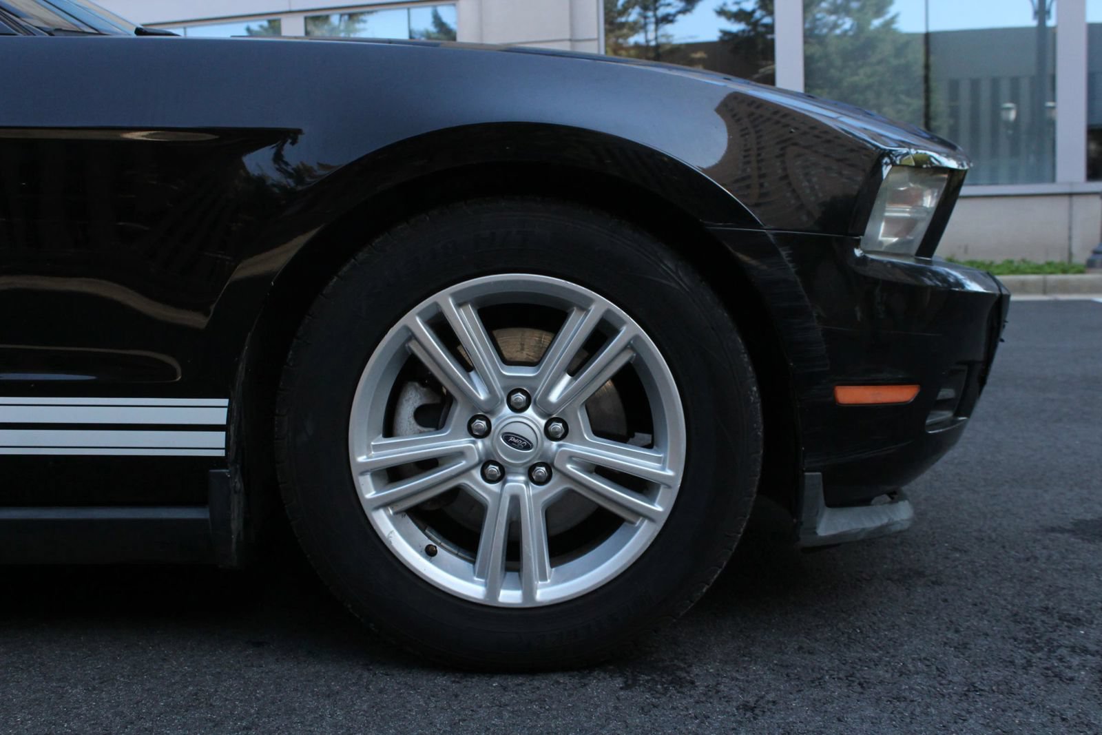 Used 2012 Ford Mustang Convertible w/ Security Pkg RWD image 5