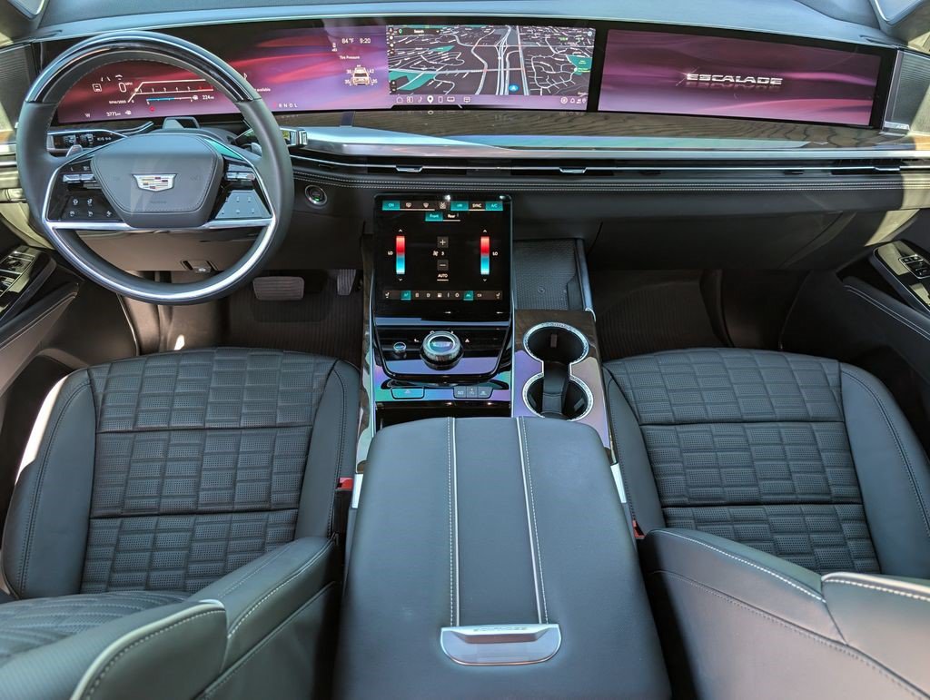 Certified 2026 Cadillac Escalade ESV Platinum Sport w/ LPO, ONYX Package AWD/4WD image 17