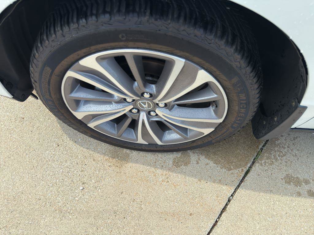 Used 2018 Acura MDX SH-AWD w/ Technology Package image 9