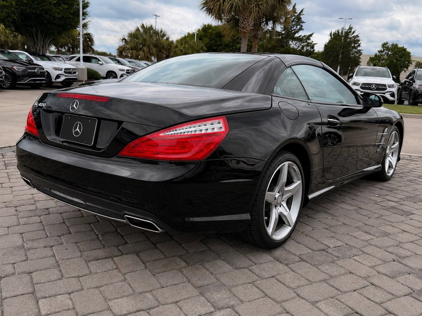 Used 2015 Mercedes-Benz SL 400 image 8