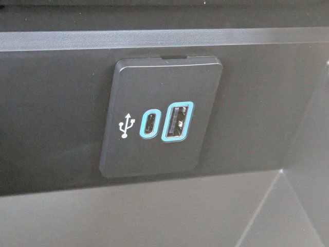 New 2026 Ford F350 Lariat w/ Black Appearance Package image 23