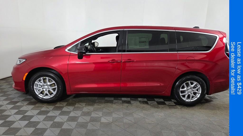 New 2026 Chrysler Pacifica Select FWD image 4