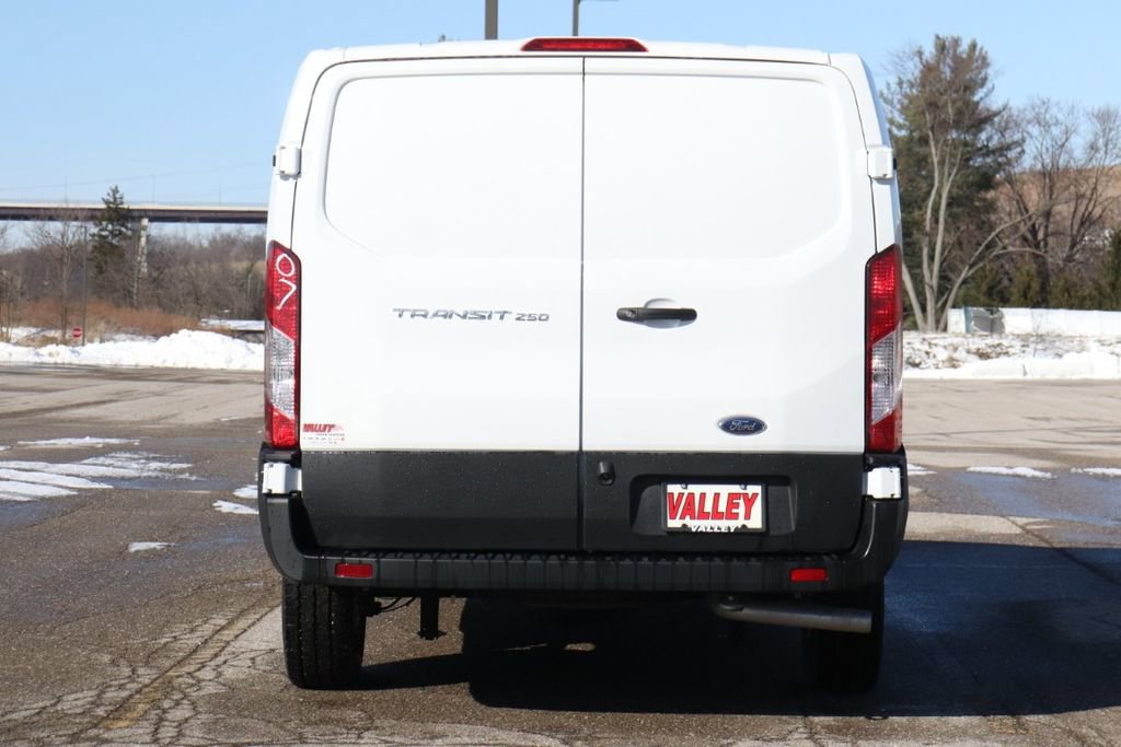 New 2025 Ford Transit 250 Low Roof RWD image 7