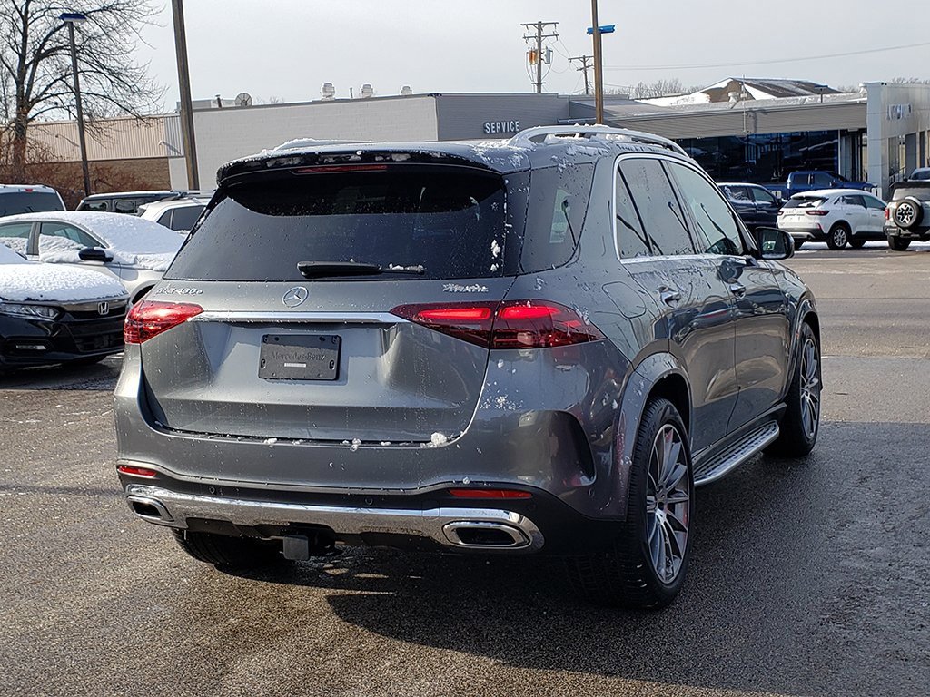 Used 2025 Mercedes-Benz GLE 450e 4MATIC image 5