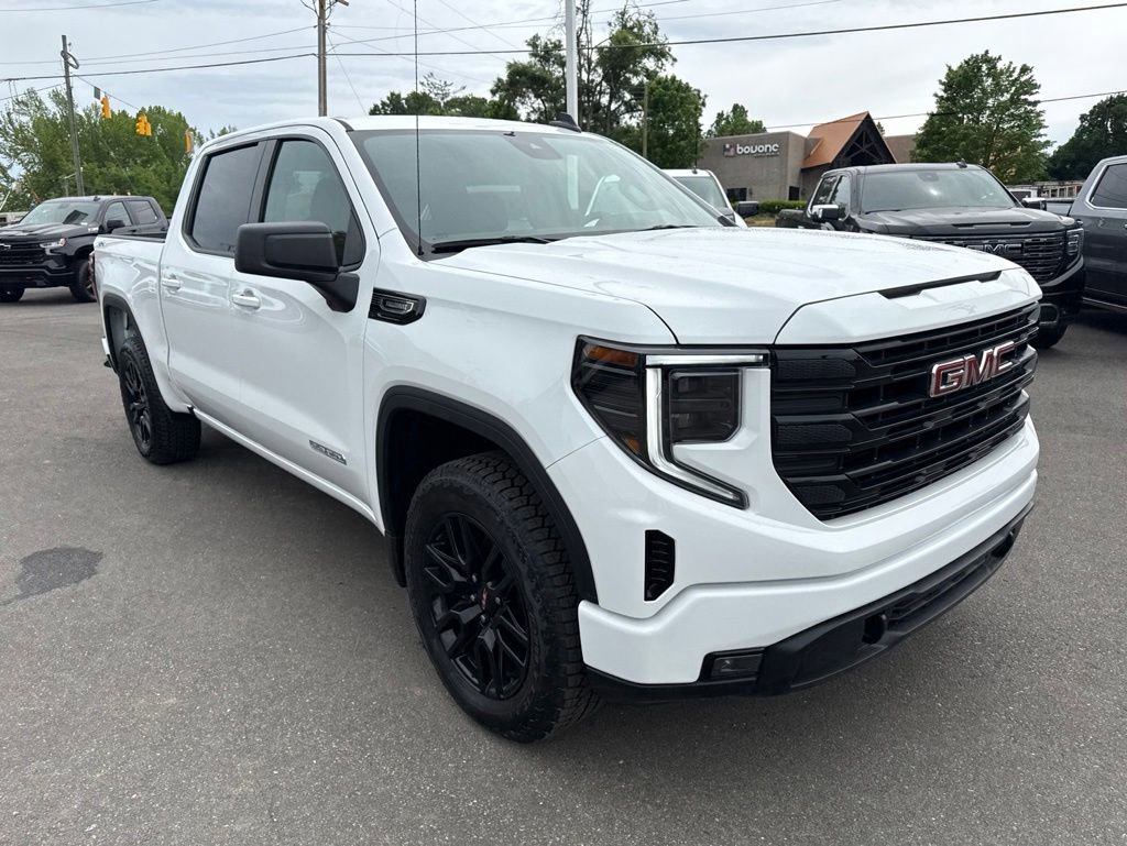 Used 2025 GMC Sierra 1500 Elevation AWD/4WD image 7
