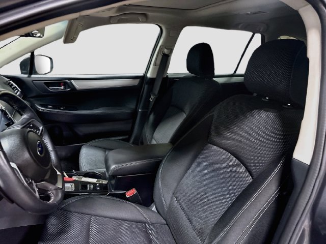 Used 2019 Subaru Outback 2.5i Premium w/ Popular Package #2 AWD/4WD image 16
