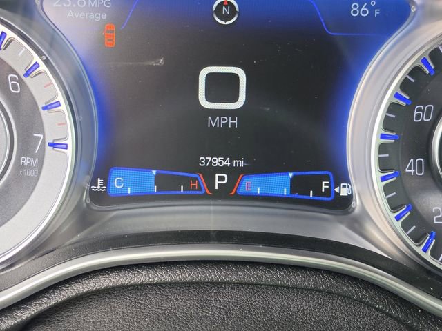 Used 2021 Chrysler 300 Touring L RWD image 41
