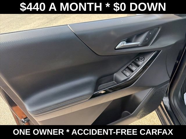 Used 2026 Chevrolet Equinox LT FWD image 13