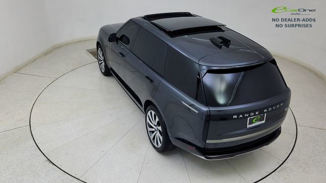 Used 2023 Land Rover Range Rover Long Wheelbase SE image 84
