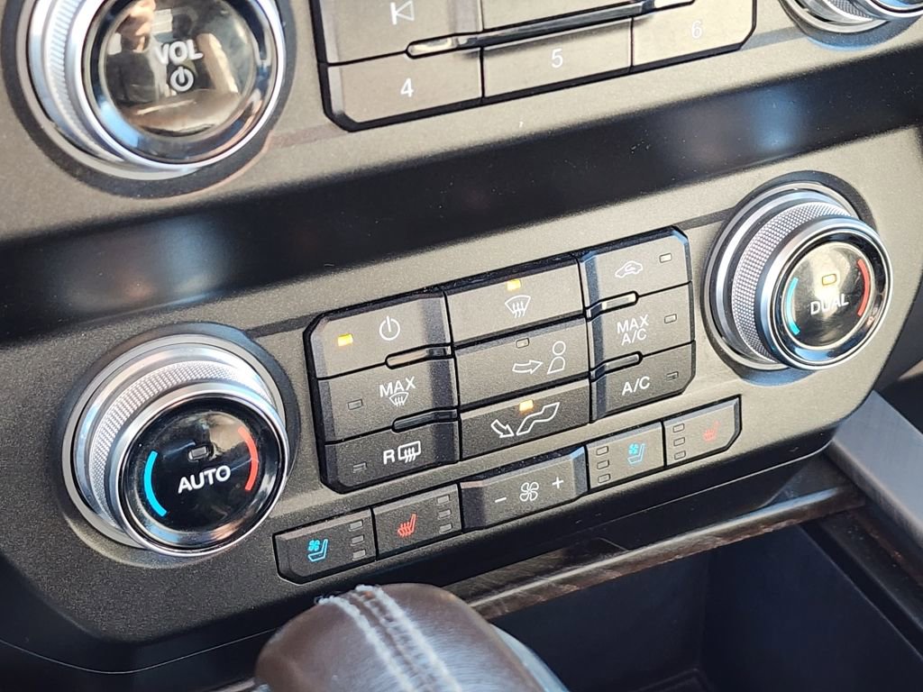 Used 2019 Ford F150 Limited image 24