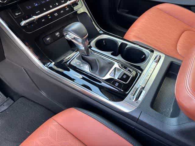 Used 2024 Kia Carnival SX FWD image 16