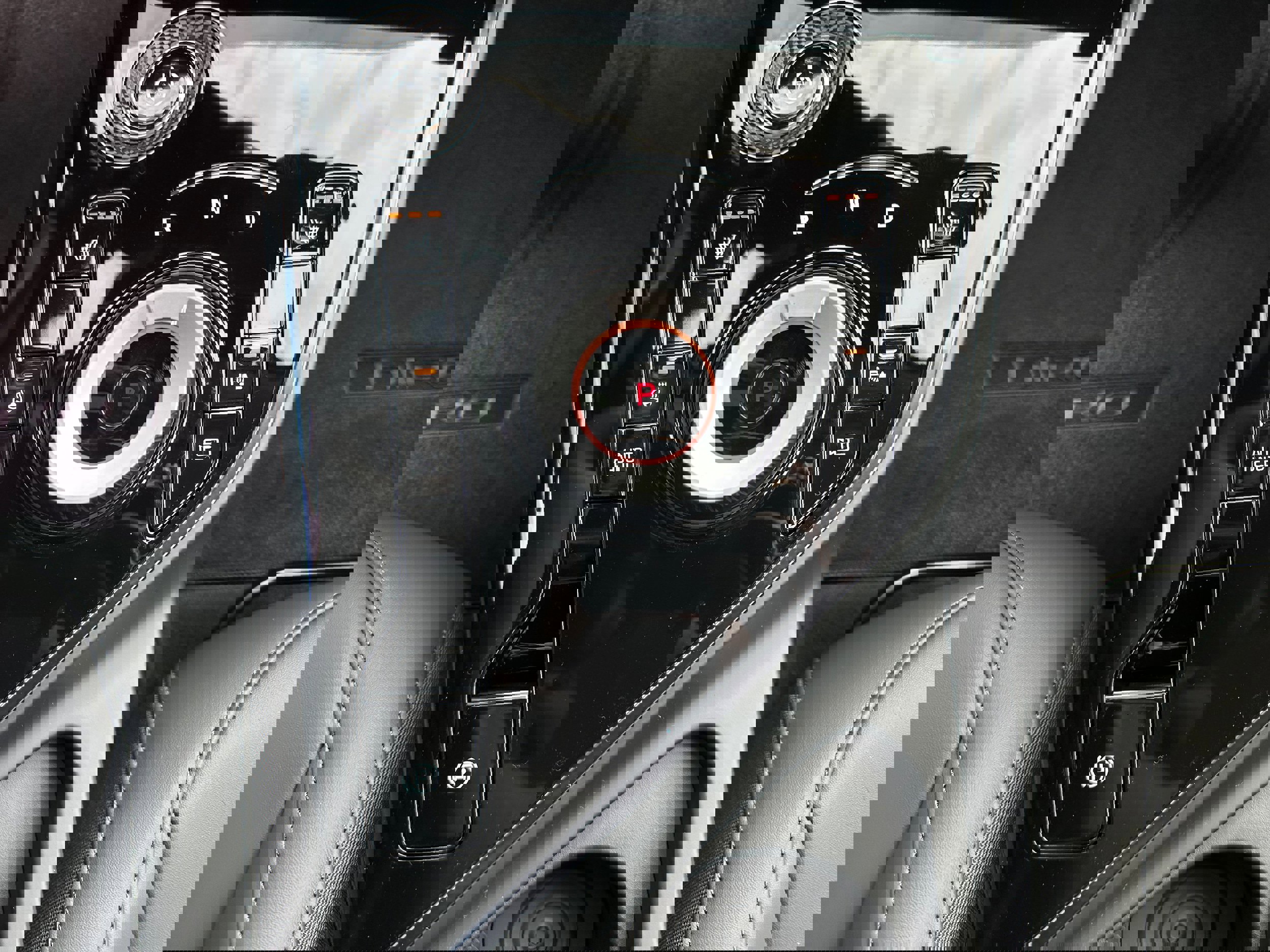 New 2025 Kia Niro Wind image 41