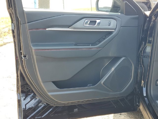 New 2026 Ford Explorer ST-Line AWD/4WD image 11