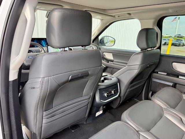 Certified 2025 Ford Expedition Active AWD/4WD image 14