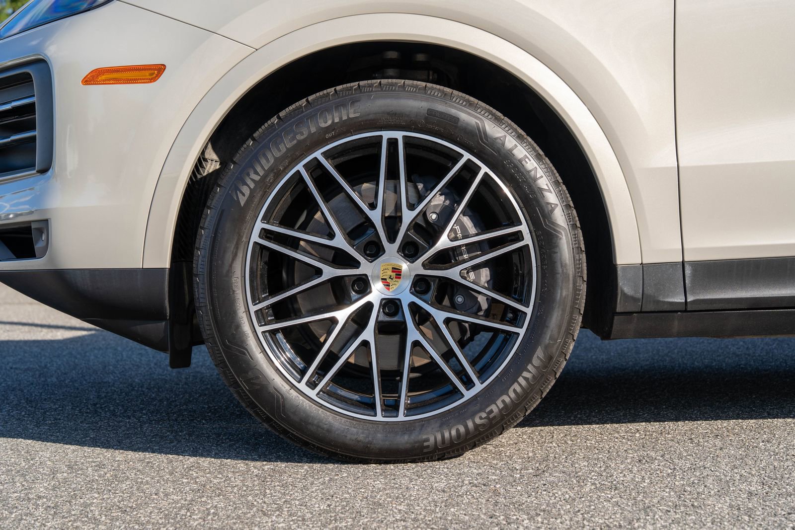 Certified 2024 Porsche Cayenne image 11