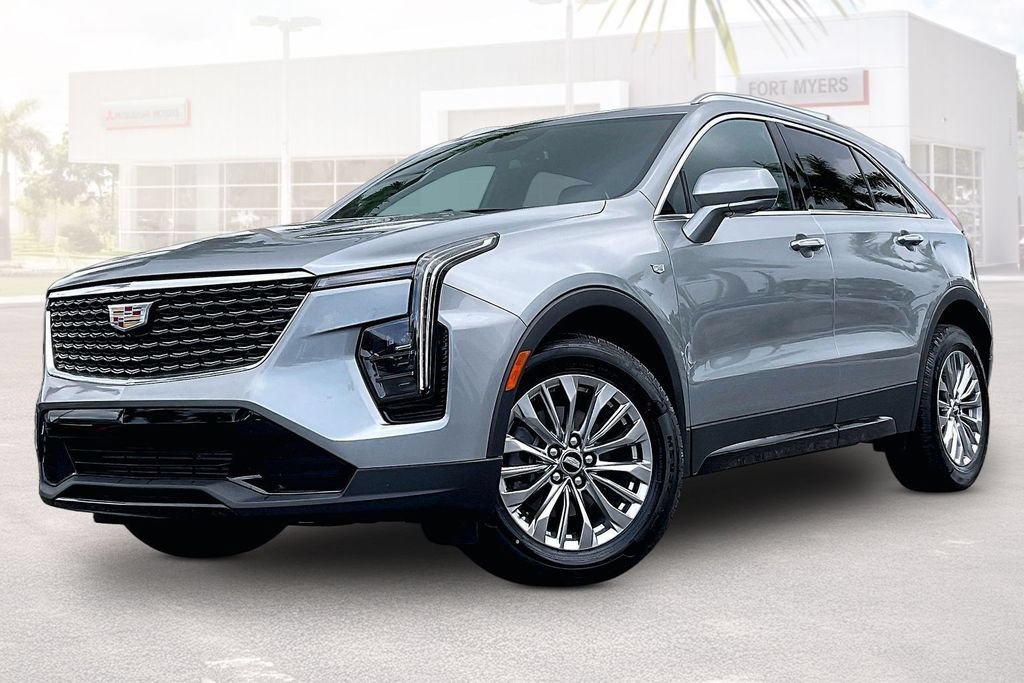Used 2025 Cadillac XT4 Premium Luxury FWD image 29