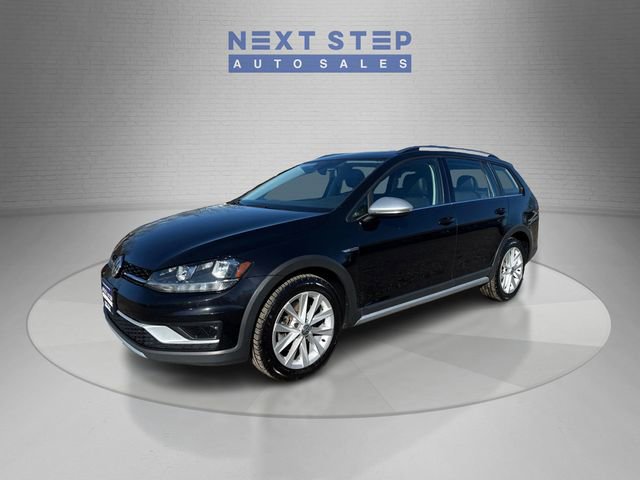 Used 2019 Volkswagen Golf Alltrack SE AWD/4WD image 3