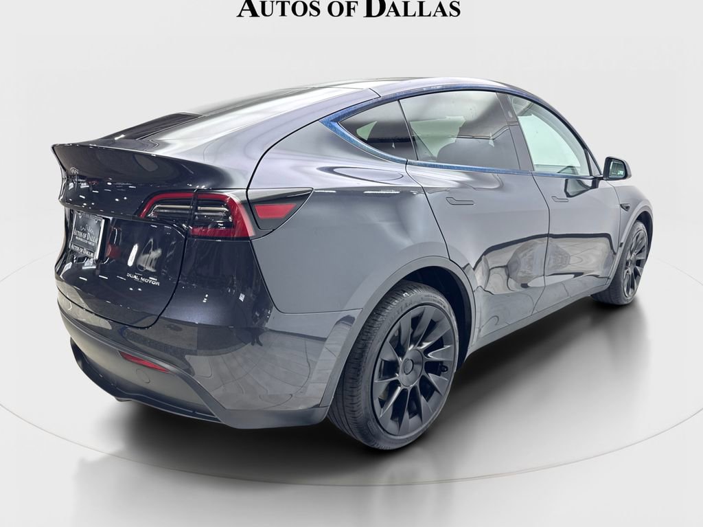 Used 2024 Tesla Model Y Long Range image 6