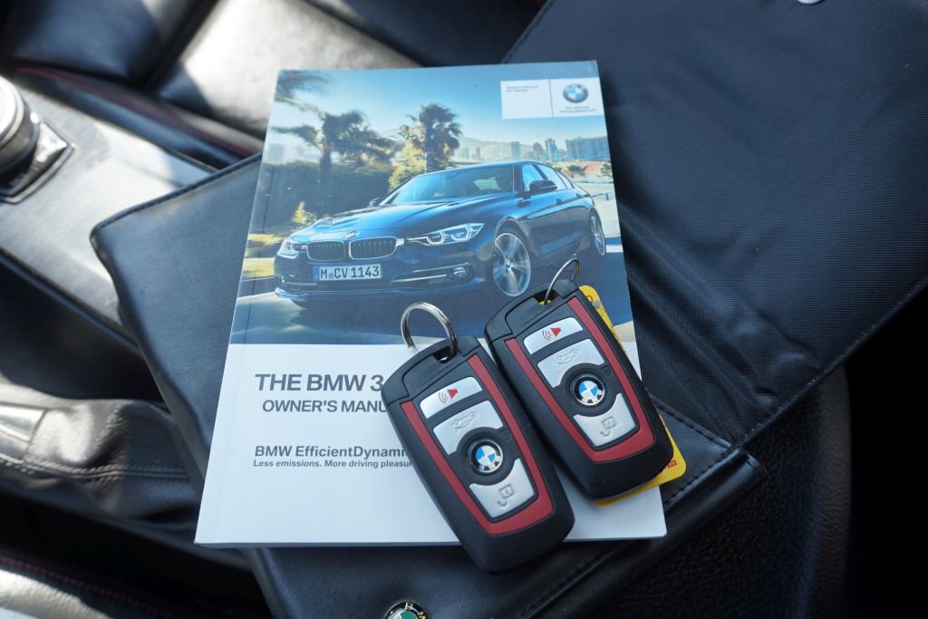 Used 2018 BMW 330i Sedan RWD image 49