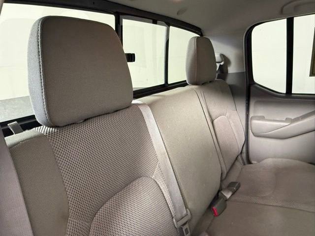 Used 2019 Nissan Frontier SV AWD/4WD image 46