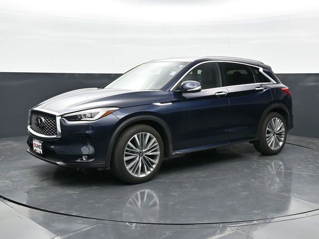 Used 2023 INFINITI QX50 Sensory AWD/4WD image 3