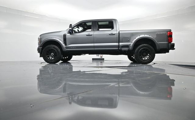 New 2025 Ford F250 XLT w/ Black Appearance Package image 34
