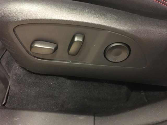 Used 2024 Chevrolet Traverse RS w/ LPO, Floor Liner Package image 38