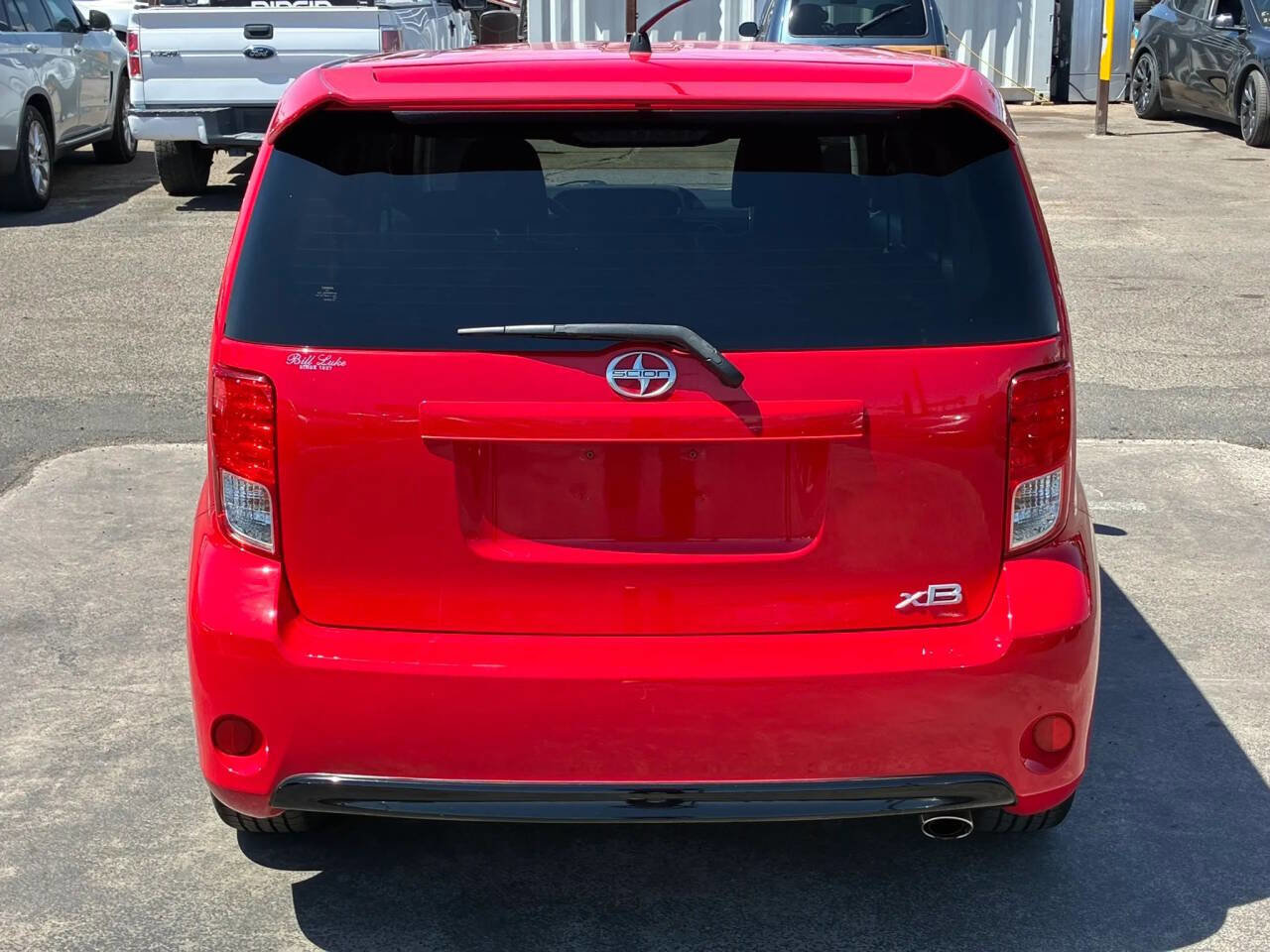 Used 2013 Scion xB FWD image 6