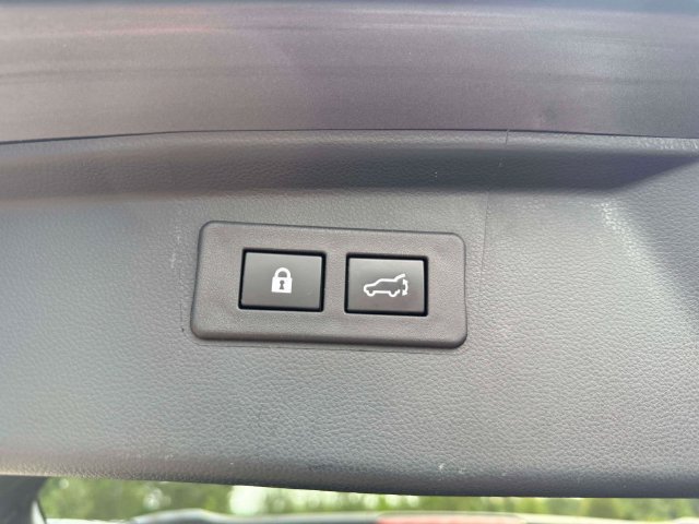 Used 2023 Subaru Outback Limited AWD/4WD image 13