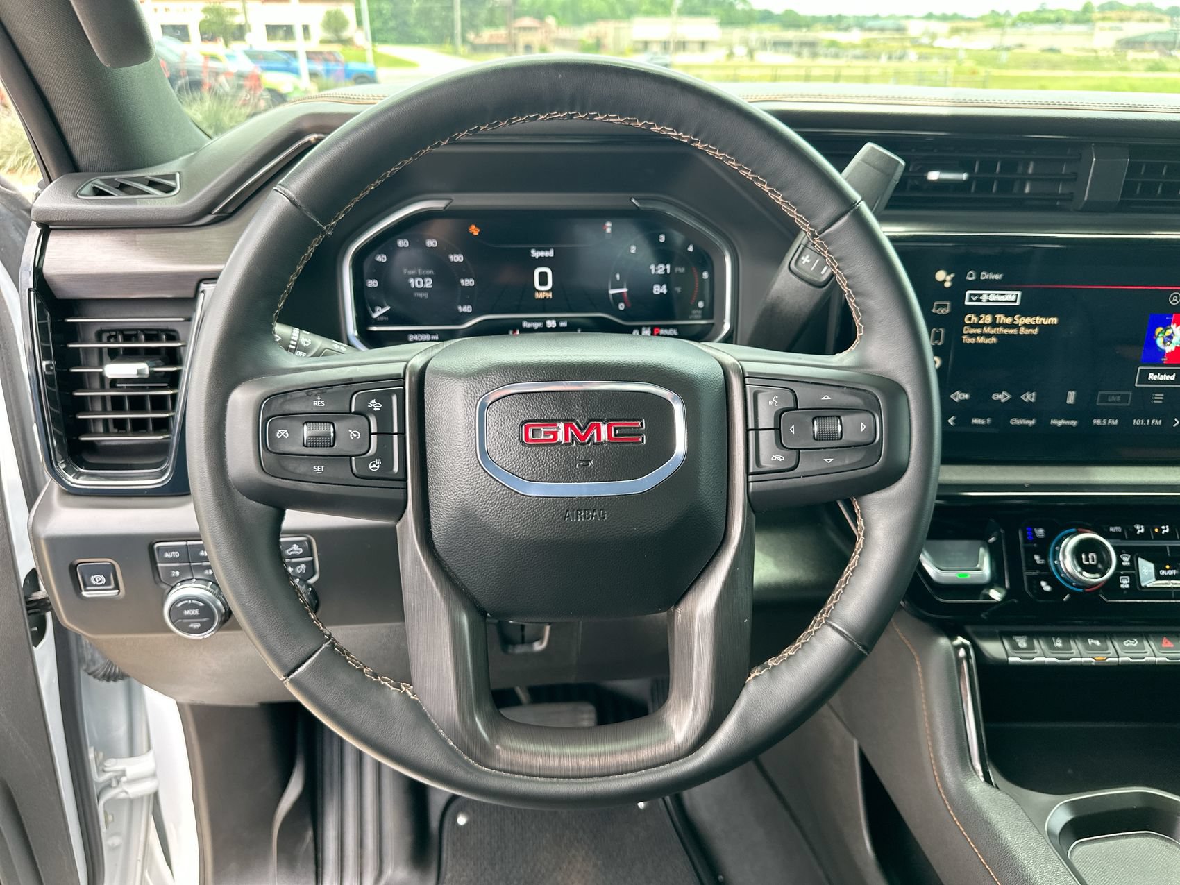 Used 2025 GMC Sierra 2500 AT4 AWD/4WD image 14