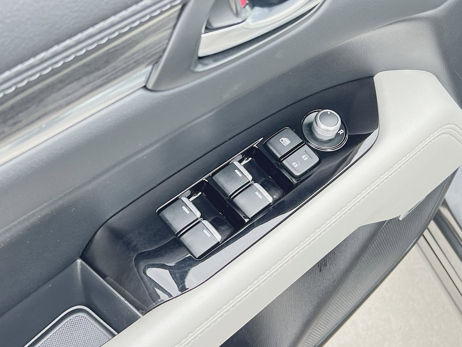 Used 2023 MAZDA CX-5 AWD 2.5 S w/ Premium Package image 15