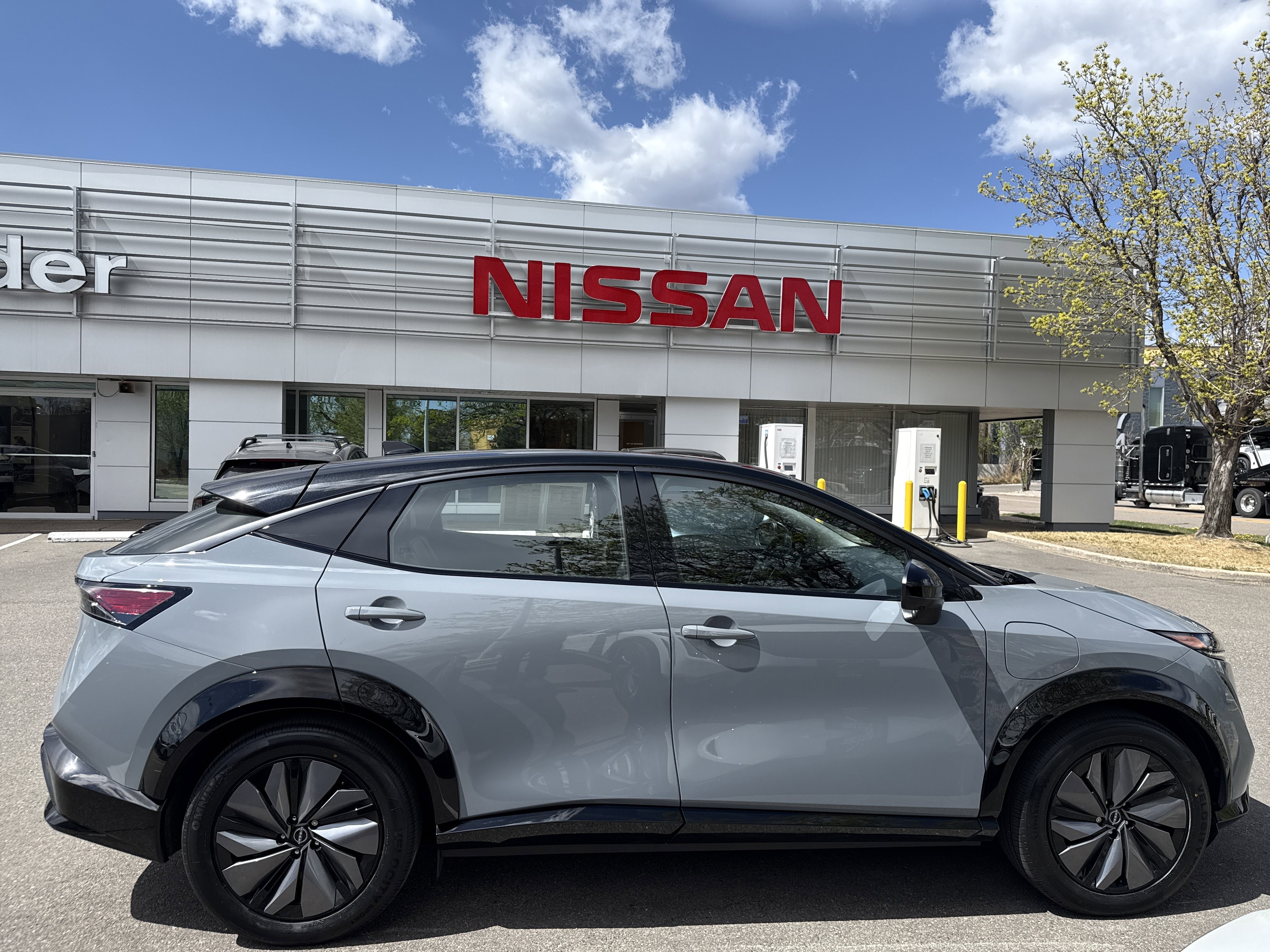 Certified 2024 Nissan Ariya AWD image 10