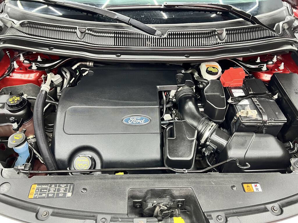 Used 2015 Ford Explorer XLT w/ Equipment Group 202A image 29