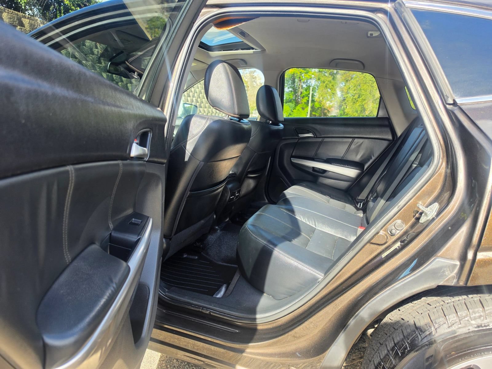 Used 2013 Honda Crosstour EX-L image 16