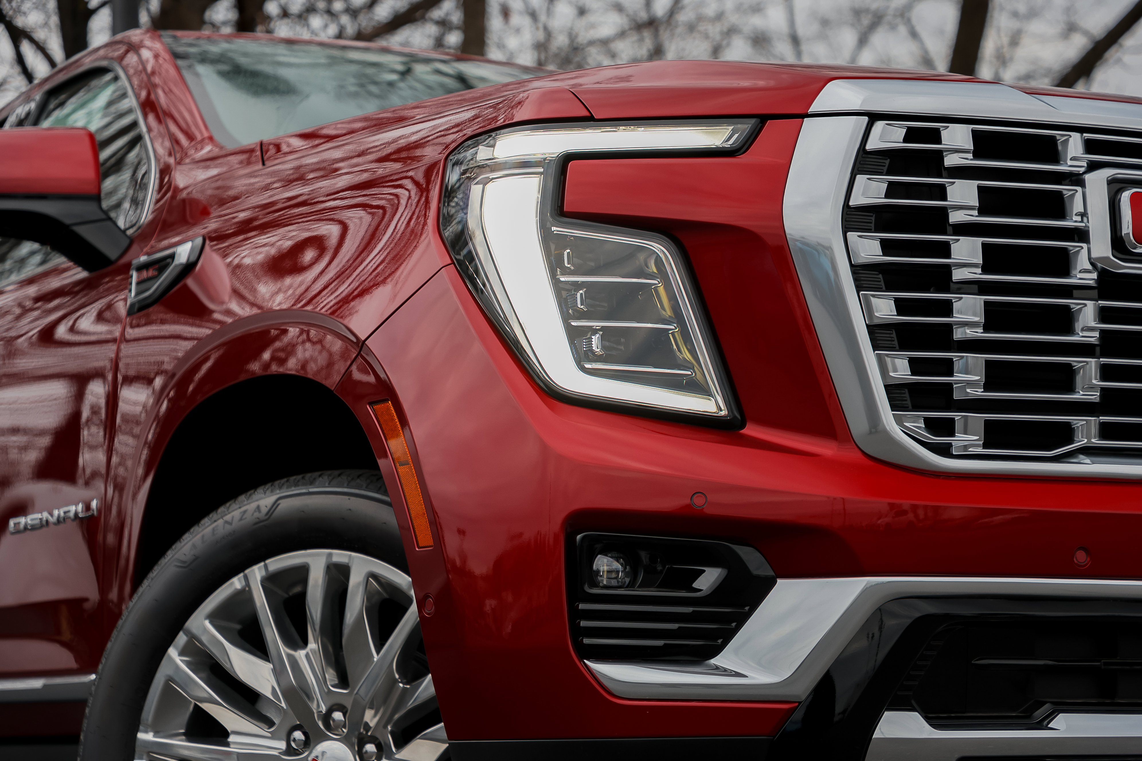 New 2026 GMC Yukon XL Denali w/ Sun & Power Step Package image 3