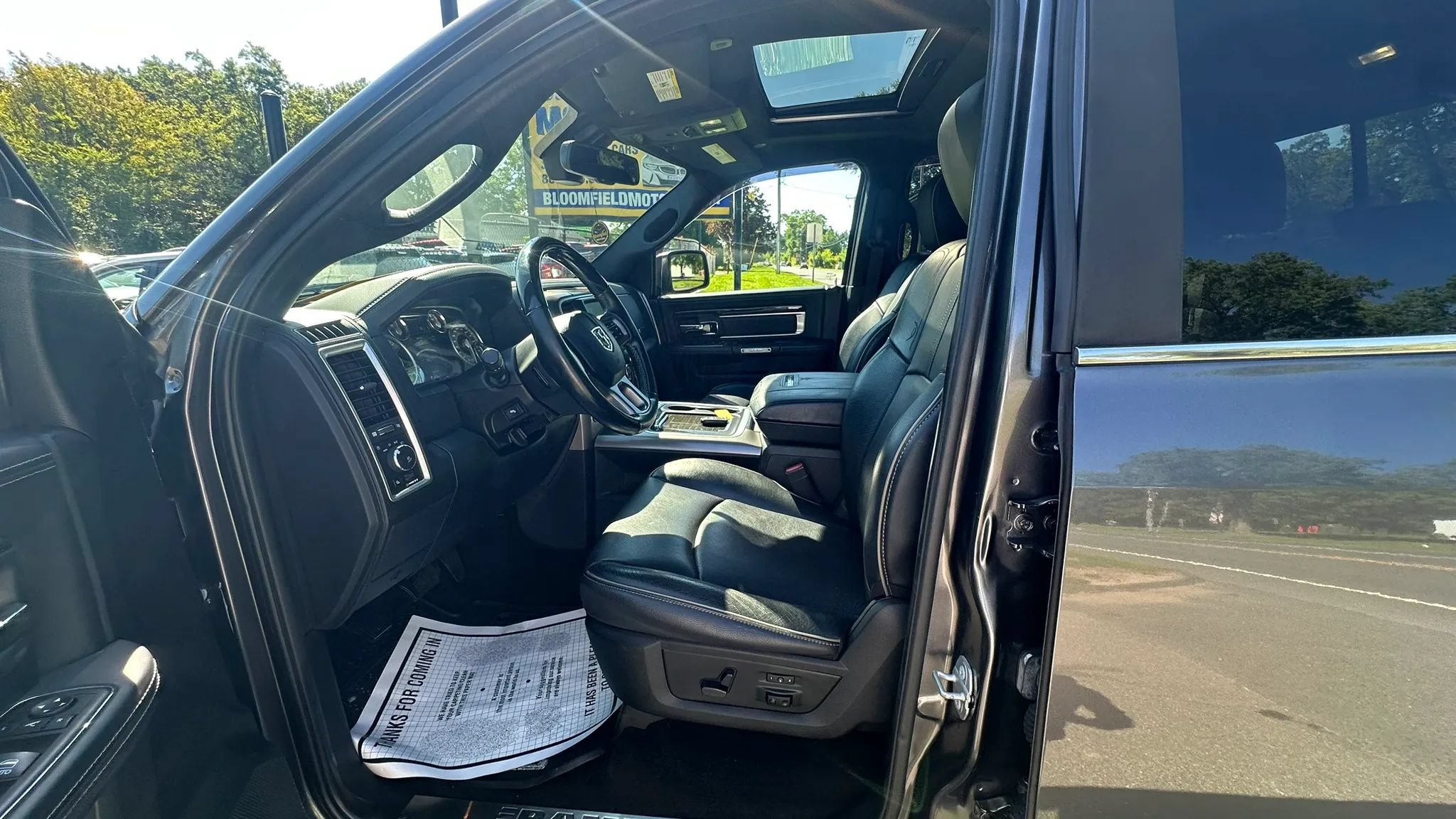 Used 2017 RAM 1500 Limited AWD/4WD image 22
