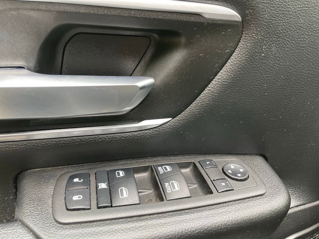 Used 2022 RAM 1500 Big Horn image 10