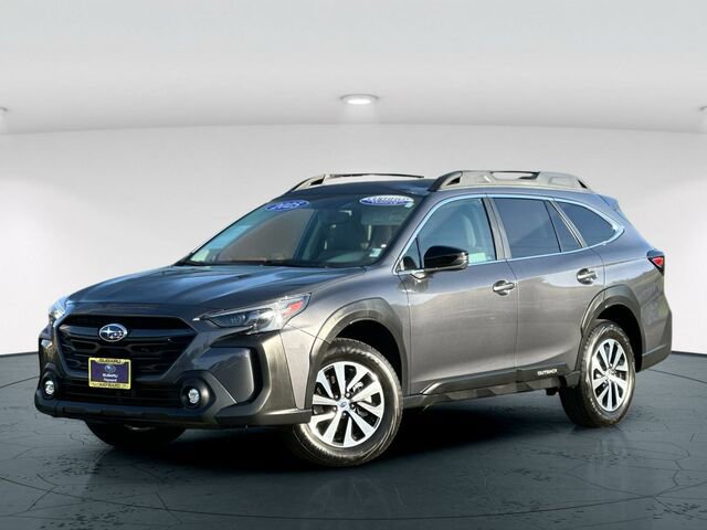 Certified 2025 Subaru Outback Premium image 2