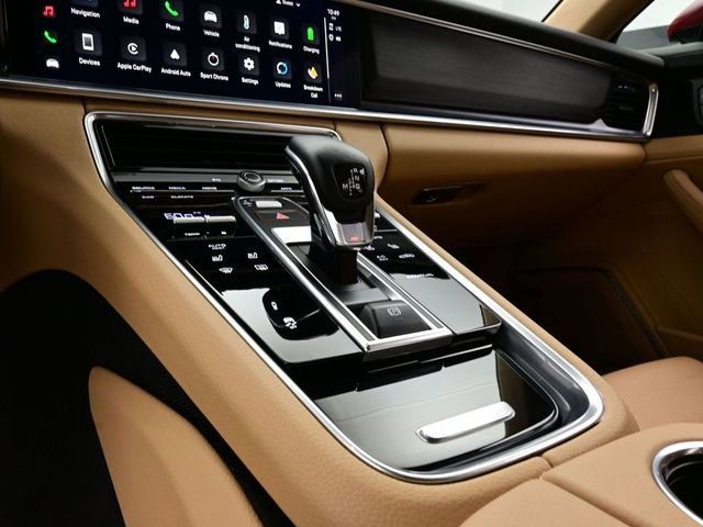 Certified 2023 Porsche Panamera 4 image 11