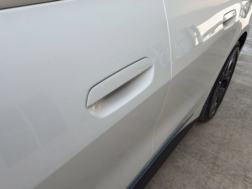 Used 2024 BMW i4 eDrive40 RWD image 14